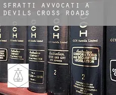 Sfratti avvocati a  Devils Cross Roads